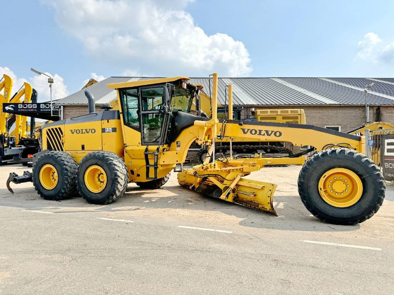 Grejder Volvo G970 - 3 Tine Ripper / EPA Certified: slika 5