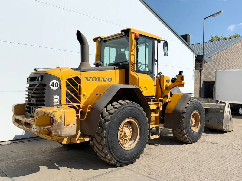 Volvo L90F - German Machine / 3rd Function / Auto Lube - Utovarivač točkaš: slika 5 Volvo L90F - German Machine / 3rd Function / Auto Lube - Utovarivač točkaš: slika 5