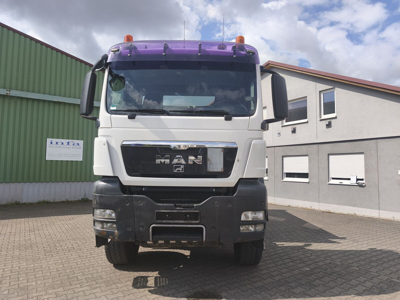 MAN MAN TGS 26.440 Kipper 6x6 Bordmatik Rollplane AHK Euro 5 - Istovarivač: slika 4 MAN MAN TGS 26.440 Kipper 6x6 Bordmatik Rollplane AHK Euro 5 - Istovarivač: slika 4