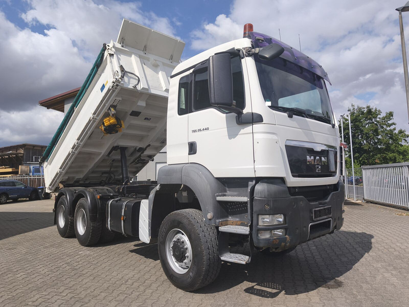 MAN MAN TGS 26.440 Kipper 6x6 Bordmatik Rollplane AHK Euro 5 - Istovarivač: slika 5 MAN MAN TGS 26.440 Kipper 6x6 Bordmatik Rollplane AHK Euro 5 - Istovarivač: slika 5