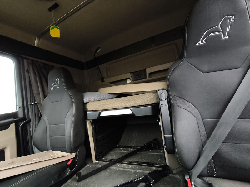 Lizing MAN TGL 12.250 Euro6 4x2 AHK MAN TGL 12.250 Euro6 4x2 AHK: slika 18 Lizing MAN TGL 12.250 Euro6 4x2 AHK MAN TGL 12.250 Euro6 4x2 AHK: slika 18