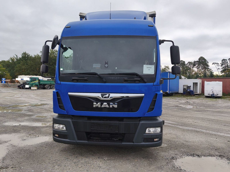 MAN TGL 8.220 Plane Jumbo Gardine Euro6 4x2 (10) - Kamion sa ceradom: slika 3 MAN TGL 8.220 Plane Jumbo Gardine Euro6 4x2 (10) - Kamion sa ceradom: slika 3