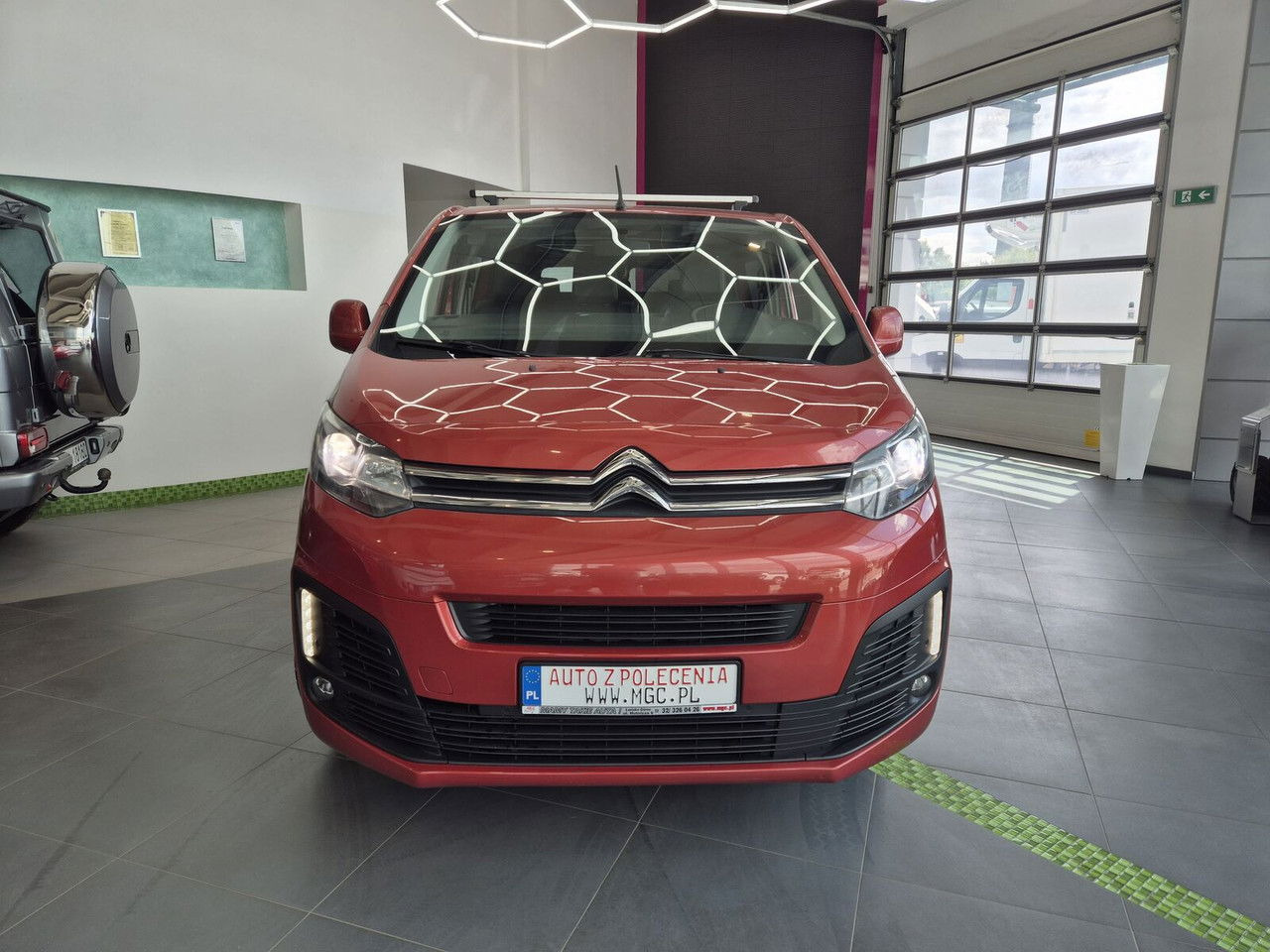 Citroën Jumpy Combi L3H1 Long ,Mixto,Top Version,360 Camera, Serviced - Dostavno vozilo sa duplom kabinom: slika 4 Citroën Jumpy Combi L3H1 Long ,Mixto,Top Version,360 Camera, Serviced - Dostavno vozilo sa duplom kabinom: slika 4