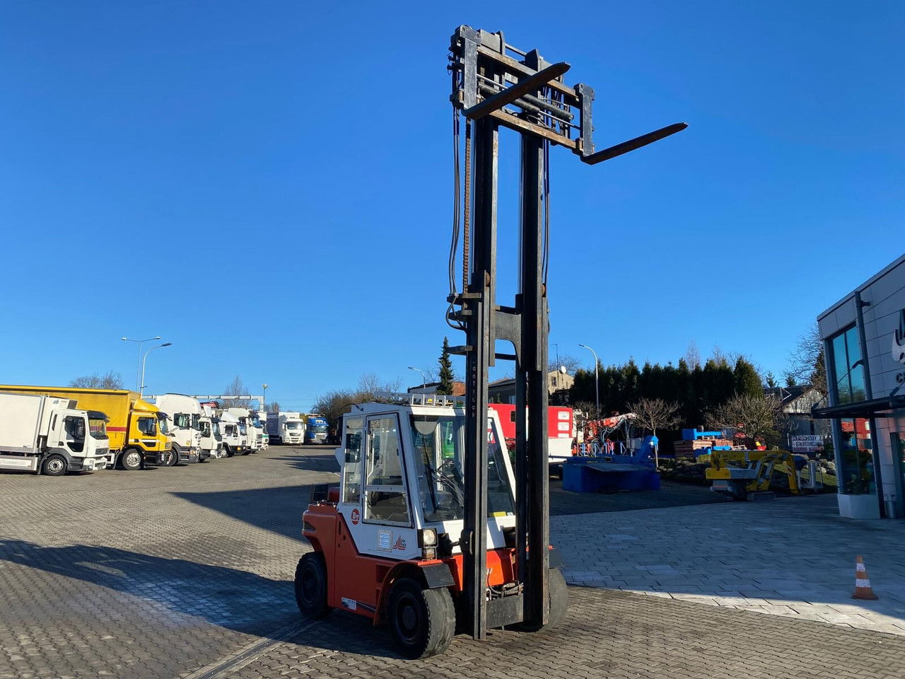 DAN TRUCK Dantruck 6009 - 6T - 1 Owner - Fresh - Duplex 6009 - 6T - 1 Owner - Fresh - Duplex - Viljuškar: slika 1 DAN TRUCK Dantruck 6009 - 6T - 1 Owner - Fresh - Duplex 6009 - 6T - 1 Owner - Fresh - Duplex - Viljuškar: slika 1