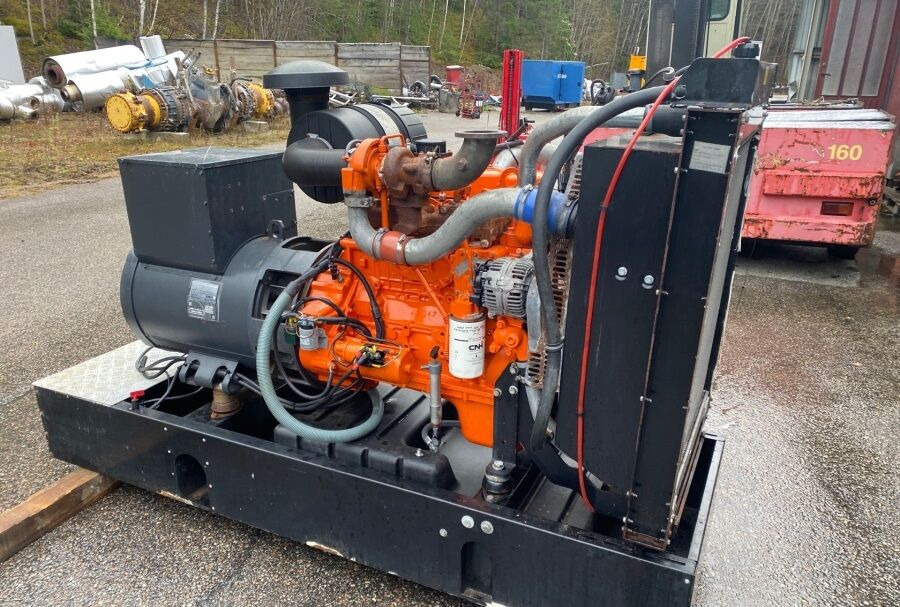 Diversen ECP34 2S4 - Iveco Engine,126kVA,New oils, filters, Mecc Alte ECP34 2S4 - Iveco Engine,126kVA,New oils, filters, Like New - Set generatora: slika 2 Diversen ECP34 2S4 - Iveco Engine,126kVA,New oils, filters, Mecc Alte ECP34 2S4 - Iveco Engine,126kVA,New oils, filters, Like New - Set generatora: slika 2