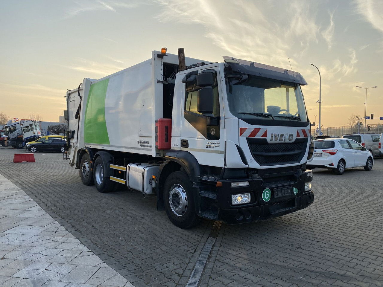 IVECO Stralis 330 EEV / Faun Vario Press 11 / Service NEW / TOP - Kamion za smeće: slika 4 IVECO Stralis 330 EEV / Faun Vario Press 11 / Service NEW / TOP - Kamion za smeće: slika 4