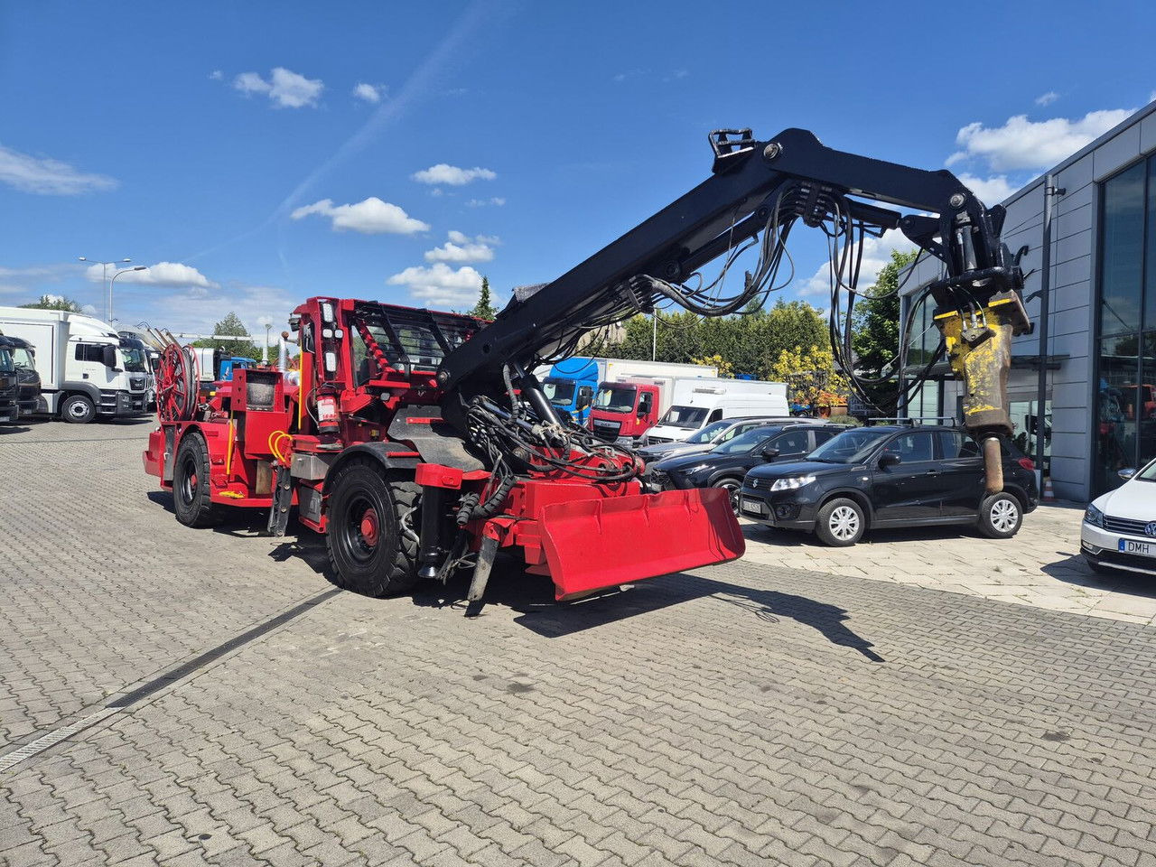 JAMA SBU8000 / Scaler / Epiroc Hammer Jama SBU8000 / Scaler / Epiroc Hammer - Rudarska mašina: slika 1 JAMA SBU8000 / Scaler / Epiroc Hammer Jama SBU8000 / Scaler / Epiroc Hammer - Rudarska mašina: slika 1