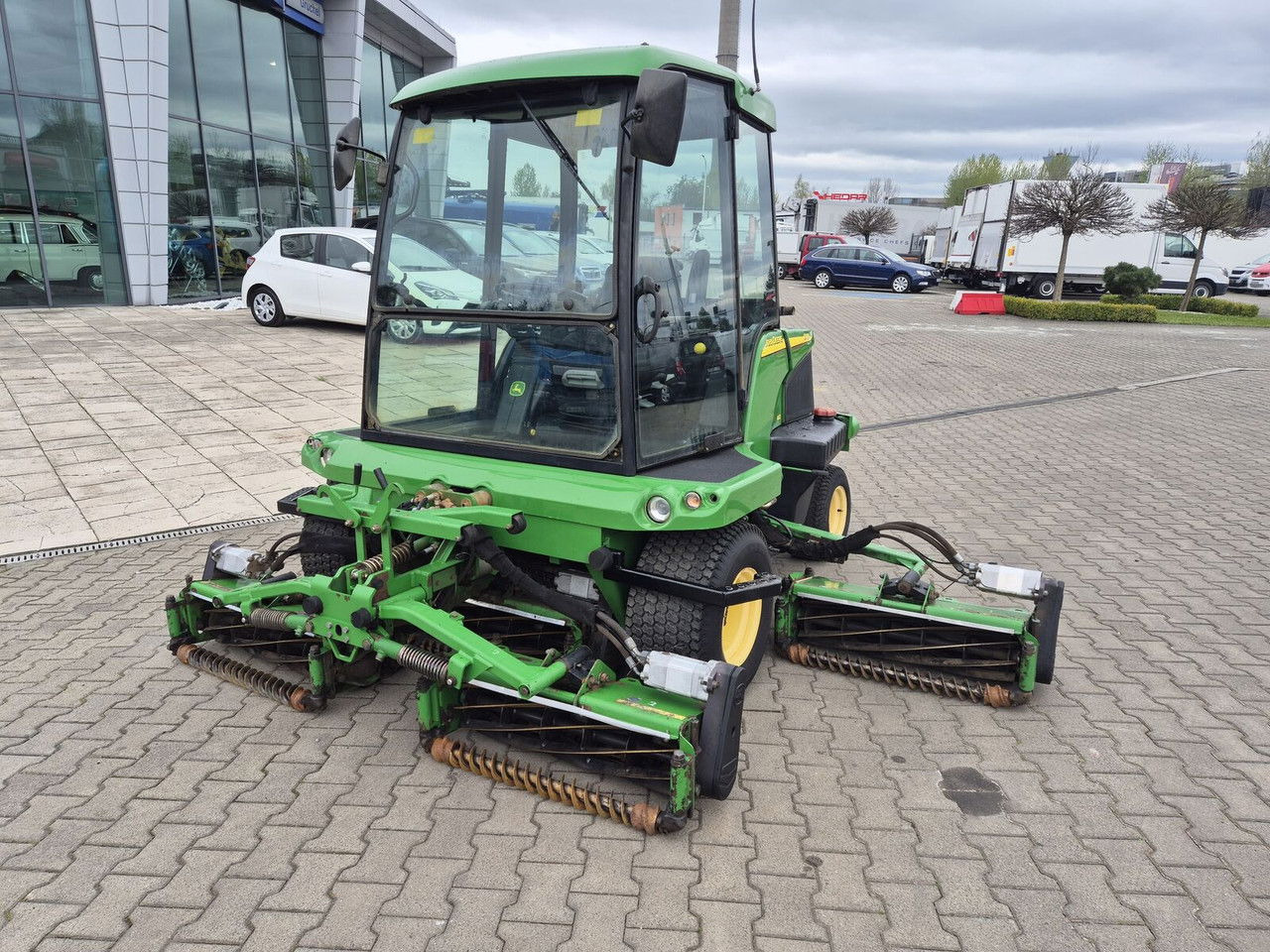 JOHN DEERE 1905 4WD / 2010 / Serviced / Cabin - Baštenska kosačica: slika 2 JOHN DEERE 1905 4WD / 2010 / Serviced / Cabin - Baštenska kosačica: slika 2