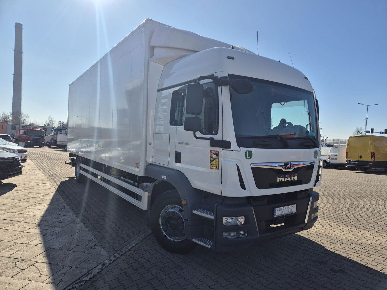 MAN TGM 15.290 High Container / Serviced / 1 Owner - Kamion sa zatvorenim sandukom: slika 4 MAN TGM 15.290 High Container / Serviced / 1 Owner - Kamion sa zatvorenim sandukom: slika 4