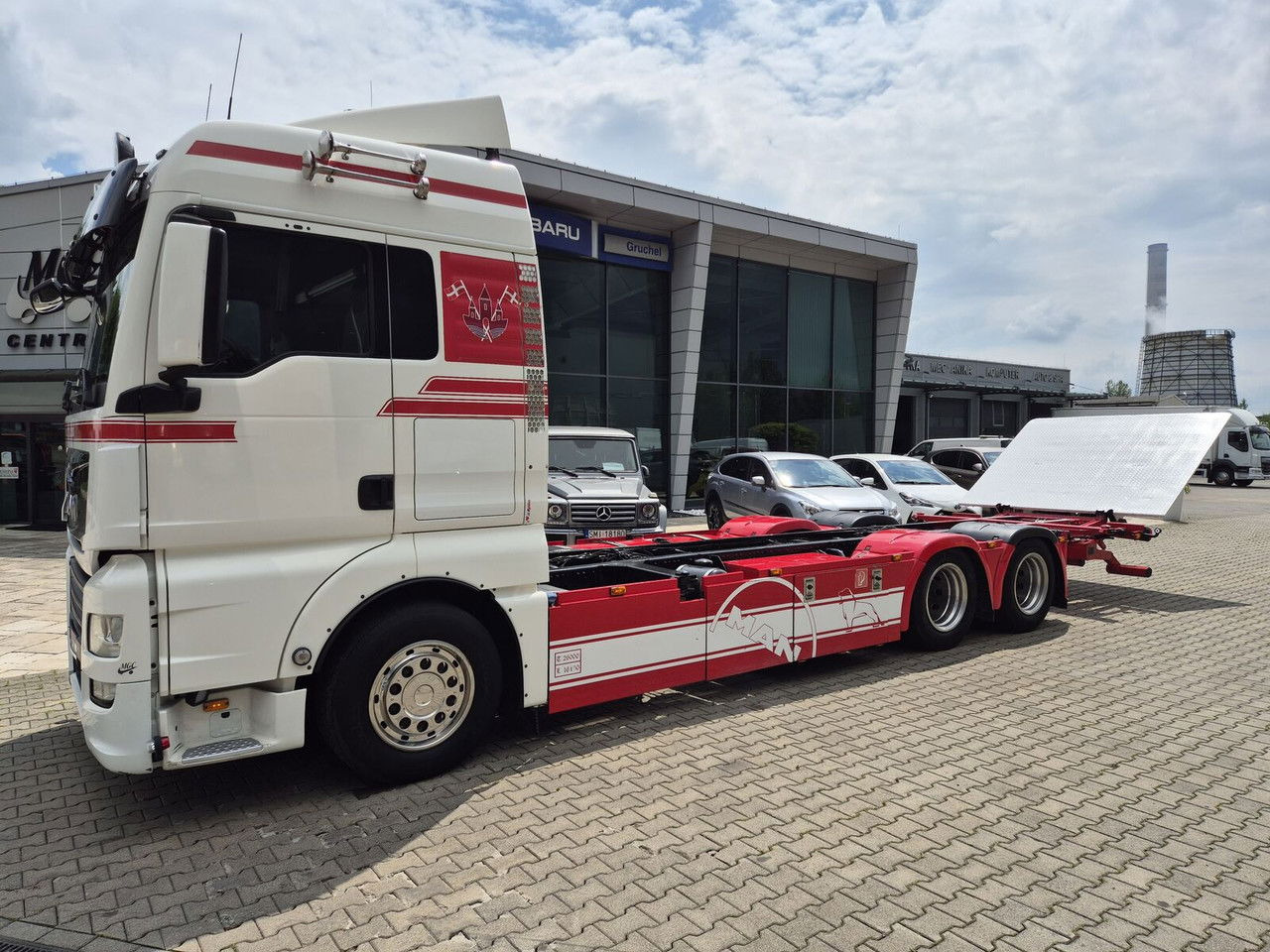 MAN TGX 28 28.420 , 6x2-2 LL + Trailer HFR KM 20 - Kamion za prevoz kontejnera/ Kamion sa promenjivim sandukom: slika 4 MAN TGX 28 28.420 , 6x2-2 LL + Trailer HFR KM 20 - Kamion za prevoz kontejnera/ Kamion sa promenjivim sandukom: slika 4