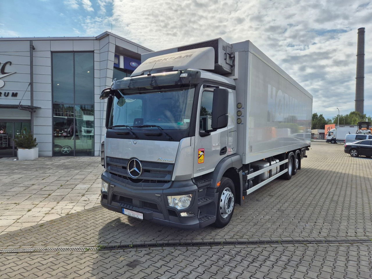 Mercedes-Benz Antos 2532 L - Hladnjača: slika 3 Mercedes-Benz Antos 2532 L - Hladnjača: slika 3