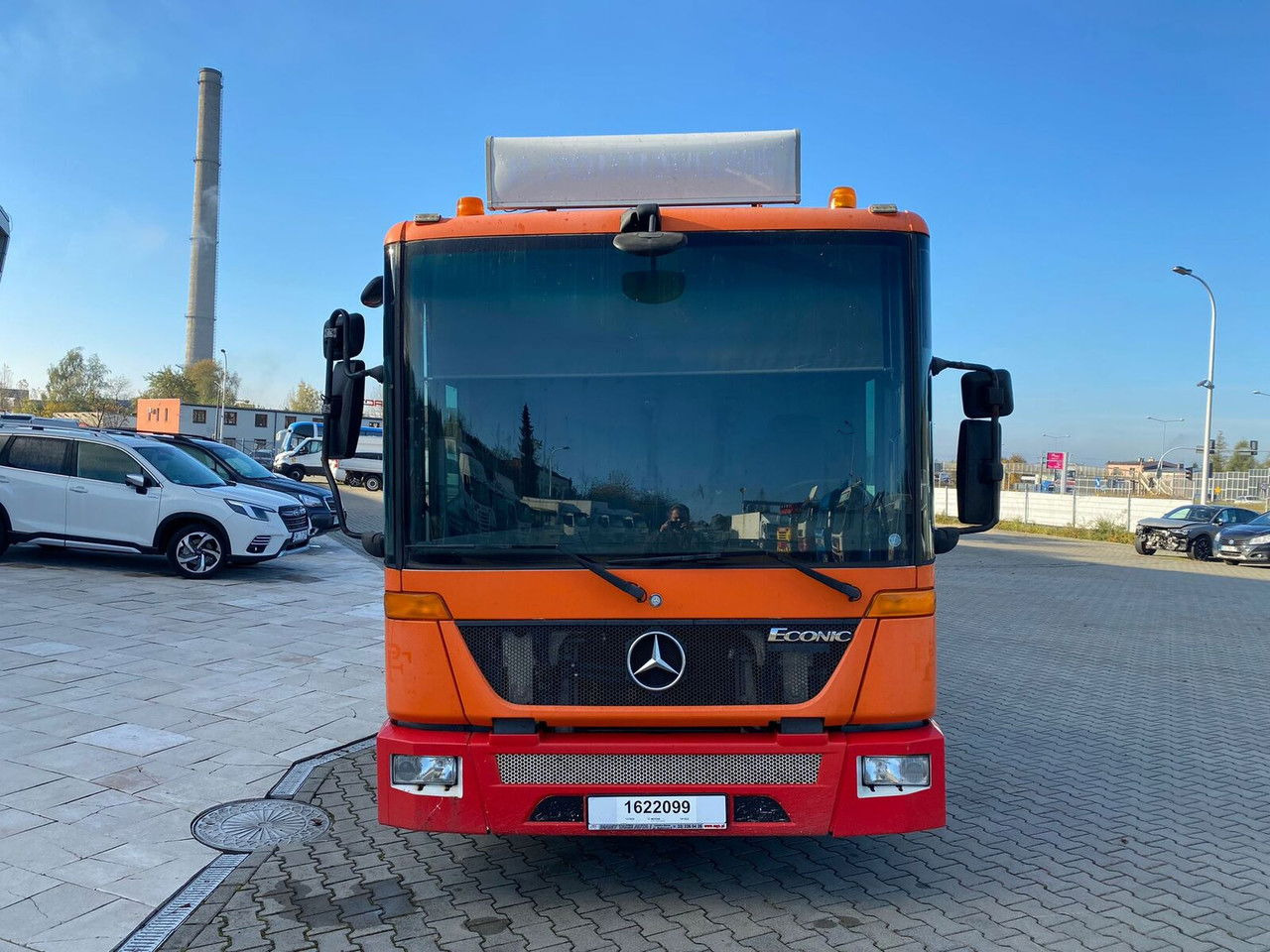 Mercedes-Benz Eqonic 2628 - 1 Owner - Euro6 - LOW KM Mercedes-Benz Eqonic 2628 - 1 Owner - Euro6 - LOW KM - Kamion sa golom šasijom i zatvorenom kabinom: slika 5 Mercedes-Benz Eqonic 2628 - 1 Owner - Euro6 - LOW KM Mercedes-Benz Eqonic 2628 - 1 Owner - Euro6 - LOW KM - Kamion sa golom šasijom i zatvorenom kabinom: slika 5