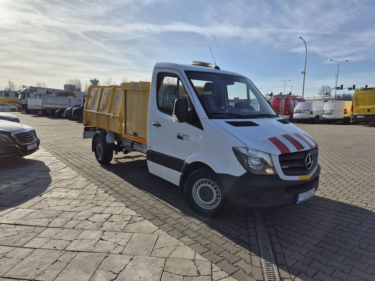 Mercedes-Benz Sprinter 316 CDi Aut. / Hummel HU2 / Webasto / 1 Owner Mercedes-Benz Sprinter 316 CDi Aut. / Hummel HU2 / Webasto / 1 Owner - Kamion za smeće: slika 5 Mercedes-Benz Sprinter 316 CDi Aut. / Hummel HU2 / Webasto / 1 Owner Mercedes-Benz Sprinter 316 CDi Aut. / Hummel HU2 / Webasto / 1 Owner - Kamion za smeće: slika 5