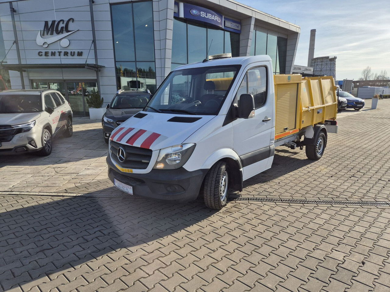 Mercedes-Benz Sprinter 316 CDi Aut. / Hummel HU2 / Webasto / 1 Owner Mercedes-Benz Sprinter 316 CDi Aut. / Hummel HU2 / Webasto / 1 Owner - Kamion za smeće: slika 2 Mercedes-Benz Sprinter 316 CDi Aut. / Hummel HU2 / Webasto / 1 Owner Mercedes-Benz Sprinter 316 CDi Aut. / Hummel HU2 / Webasto / 1 Owner - Kamion za smeće: slika 2