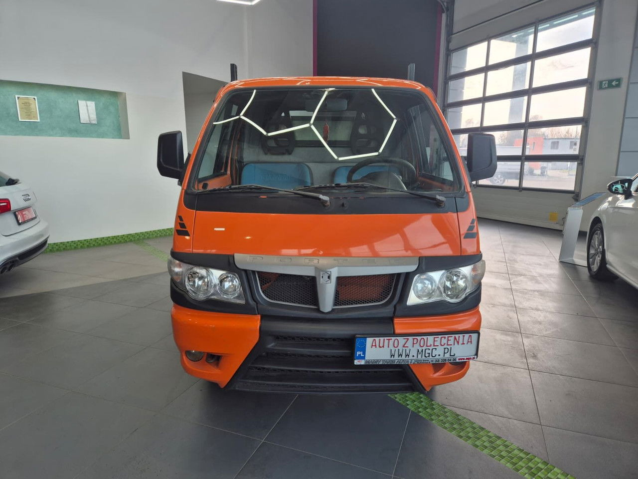 Piaggio Porter Maxxi eXtra / Kipper / 1 Owner / LOW KM - Dostavno vozilo kiper: slika 3 Piaggio Porter Maxxi eXtra / Kipper / 1 Owner / LOW KM - Dostavno vozilo kiper: slika 3