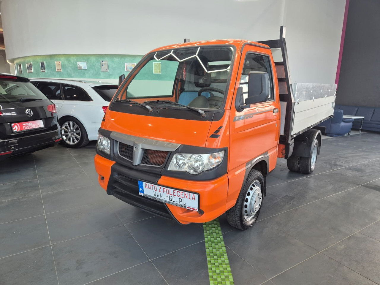 Piaggio Porter Maxxi eXtra / Kipper / 1 Owner / LOW KM - Dostavno vozilo kiper: slika 2 Piaggio Porter Maxxi eXtra / Kipper / 1 Owner / LOW KM - Dostavno vozilo kiper: slika 2