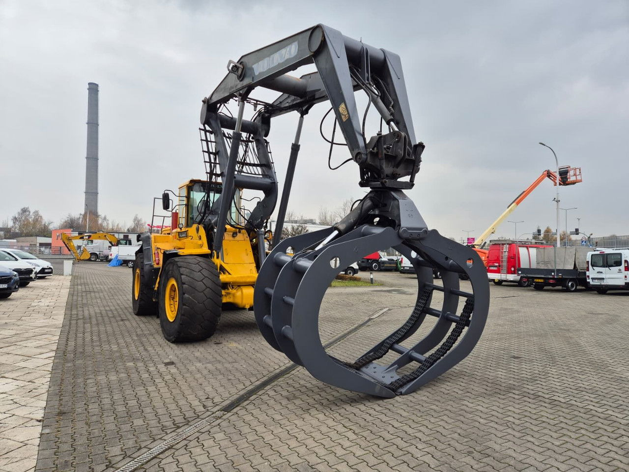 Volvo L180 E 4X4 / Loader / 1 Owner / Serviced - Utovarivač točkaš: slika 5 Volvo L180 E 4X4 / Loader / 1 Owner / Serviced - Utovarivač točkaš: slika 5