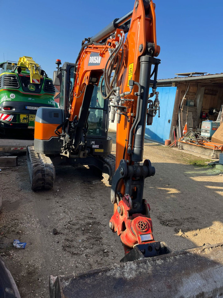 Doosan DX50Z-7 - Powertilt - 2022 Year - 320 Working Hours - Mini bager: slika 2 Doosan DX50Z-7 - Powertilt - 2022 Year - 320 Working Hours - Mini bager: slika 2