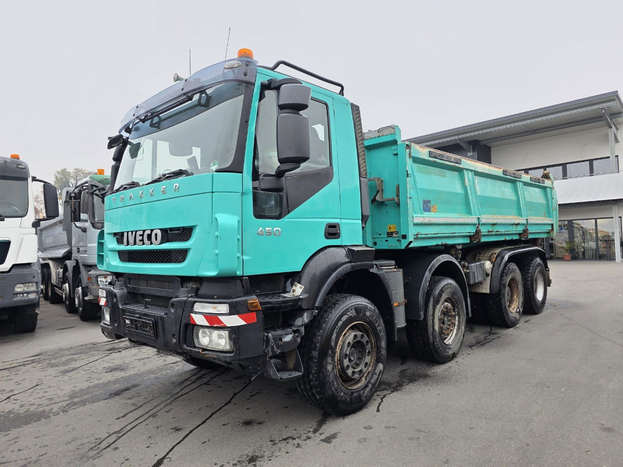 Iveco Trakker AD340T45 8x4 bordmatic tipper - retarder - Istovarivač: slika 1 Iveco Trakker AD340T45 8x4 bordmatic tipper - retarder - Istovarivač: slika 1