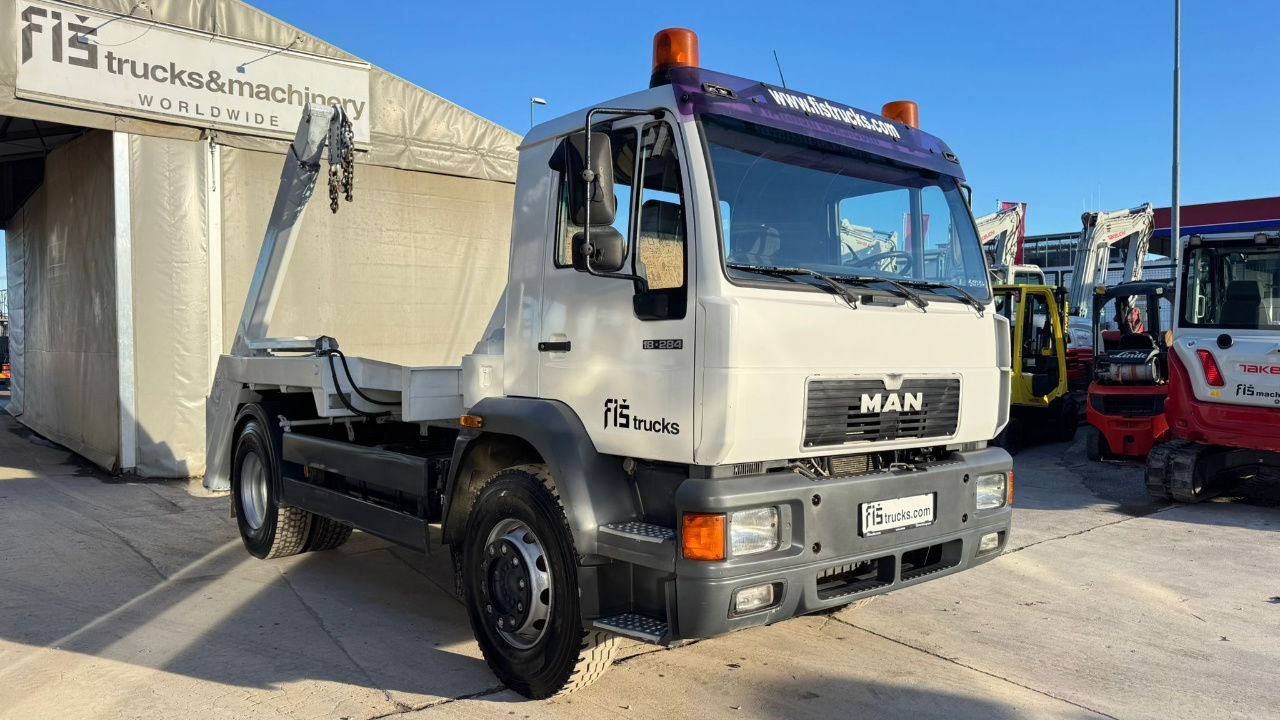 MAN 18.284 LK 4x2 absetz tipper - euro 2 - Kamion za prevoz kontejnera/ Kamion sa promenjivim sandukom: slika 3 MAN 18.284 LK 4x2 absetz tipper - euro 2 - Kamion za prevoz kontejnera/ Kamion sa promenjivim sandukom: slika 3