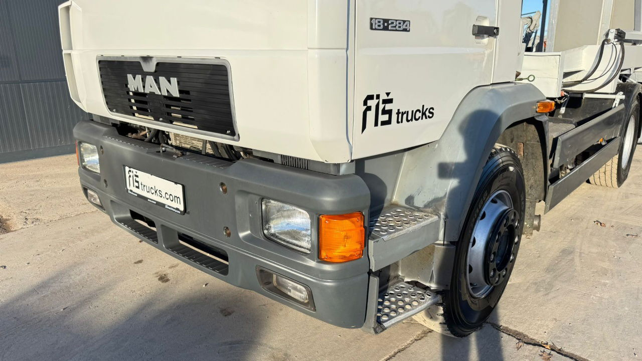 MAN 18.284 LK 4x2 absetz tipper - euro 2 - Kamion za prevoz kontejnera/ Kamion sa promenjivim sandukom: slika 2 MAN 18.284 LK 4x2 absetz tipper - euro 2 - Kamion za prevoz kontejnera/ Kamion sa promenjivim sandukom: slika 2