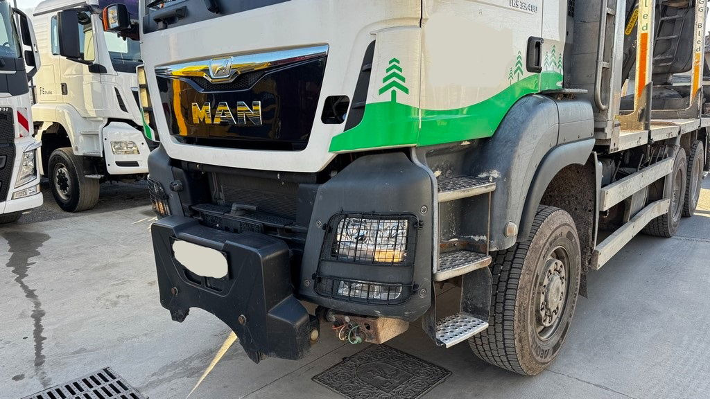 MAN TGA 33.480 6x6 forest truck - Epsilon M12Z + scissors + Trailer Gsodam - Šticar, Kamion sa dizalicom: slika 2 MAN TGA 33.480 6x6 forest truck - Epsilon M12Z + scissors + Trailer Gsodam - Šticar, Kamion sa dizalicom: slika 2