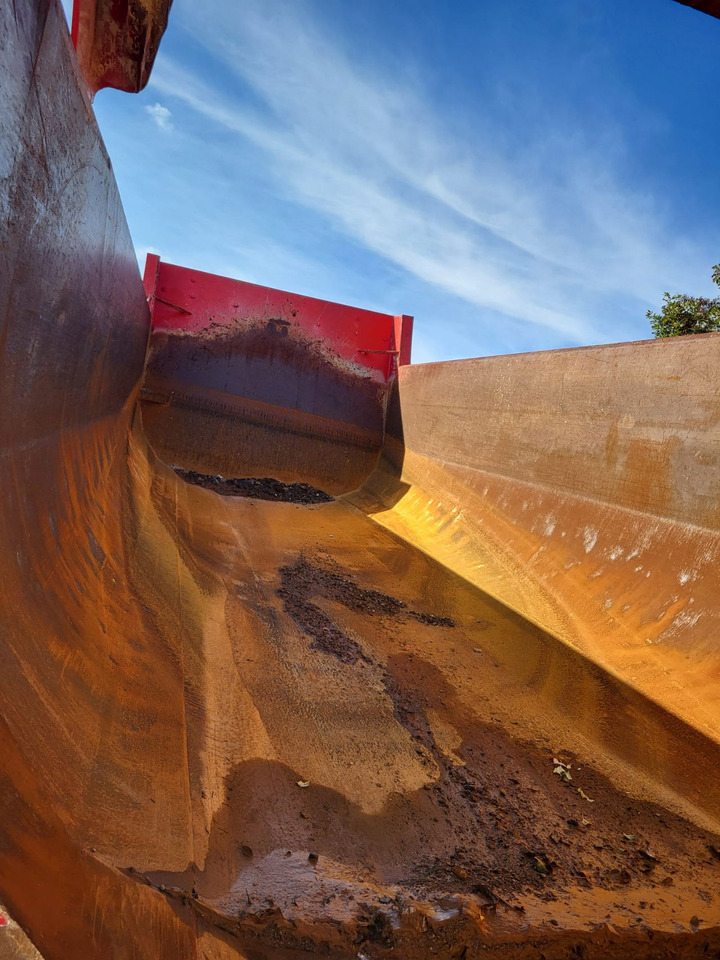 MAN TGA 41.430 8x4 meiller tipper - hydr. back site - Istovarivač: slika 5 MAN TGA 41.430 8x4 meiller tipper - hydr. back site - Istovarivač: slika 5