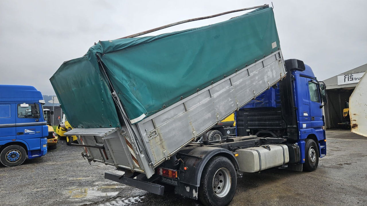 Mercedes-Benz Actros 1841 L 4x2 tipper - tarpaulin - euro 5 - Istovarivač: slika 3 Mercedes-Benz Actros 1841 L 4x2 tipper - tarpaulin - euro 5 - Istovarivač: slika 3