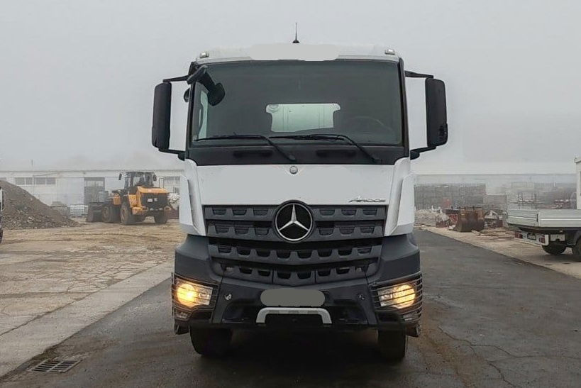 Mercedes-Benz Arocs 3240 8x4 9m3- 1.st owner - Mikser za beton: slika 3 Mercedes-Benz Arocs 3240 8x4 9m3- 1.st owner - Mikser za beton: slika 3