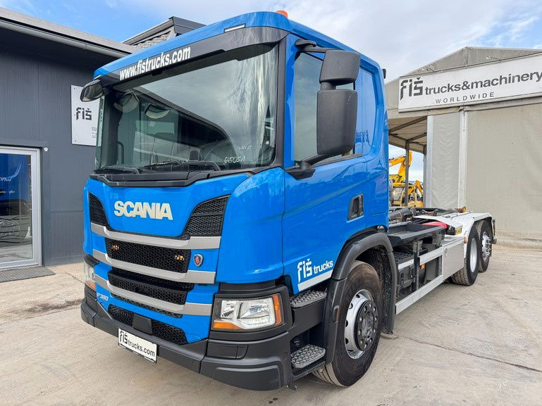 Scania P 360 6x2 palfinger abroll tipper - steering axle - Kamion za prevoz kontejnera/ Kamion sa promenjivim sandukom: slika 1 Scania P 360 6x2 palfinger abroll tipper - steering axle - Kamion za prevoz kontejnera/ Kamion sa promenjivim sandukom: slika 1