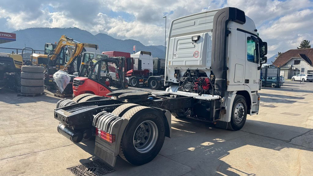 Mercedes-Benz Actros 1841 LS 4x2 tractor unit - retarder - Tegljač: slika 5 Mercedes-Benz Actros 1841 LS 4x2 tractor unit - retarder - Tegljač: slika 5