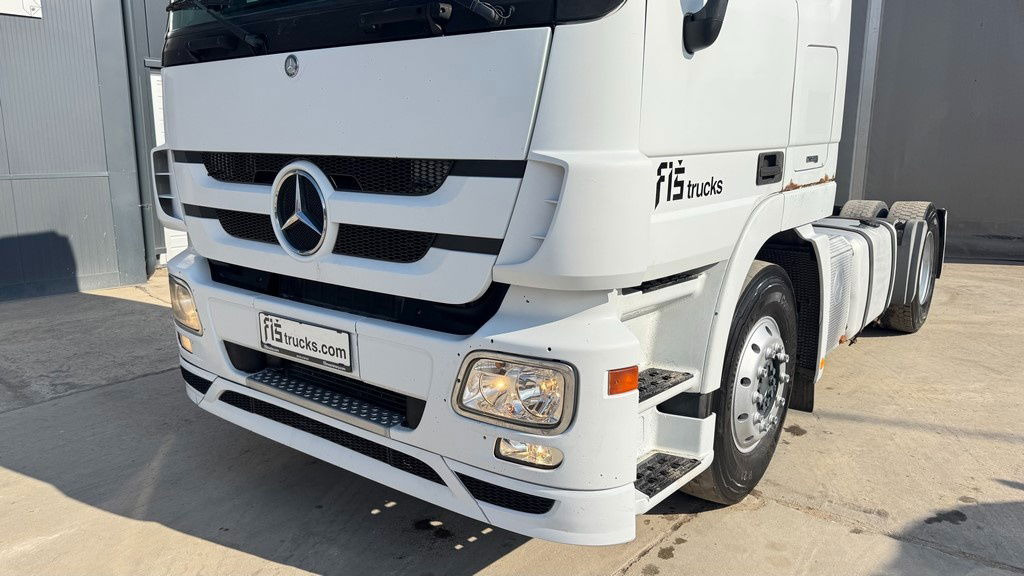 Mercedes-Benz Actros 1841 LS 4x2 tractor unit - retarder - Tegljač: slika 2 Mercedes-Benz Actros 1841 LS 4x2 tractor unit - retarder - Tegljač: slika 2