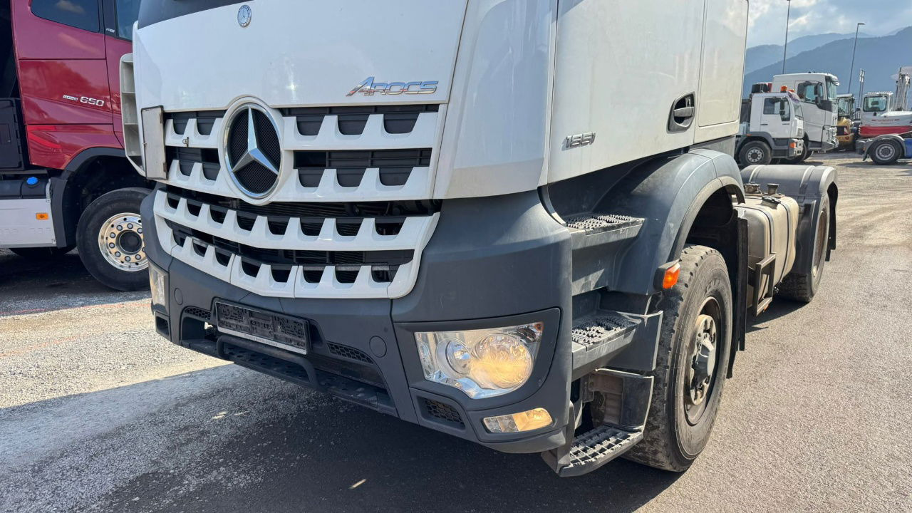 Mercedes-Benz Arocs 1851 LS HAD 4X4 - Euro 6 - retarder - tipper hydraulics - Tegljač: slika 2 Mercedes-Benz Arocs 1851 LS HAD 4X4 - Euro 6 - retarder - tipper hydraulics - Tegljač: slika 2