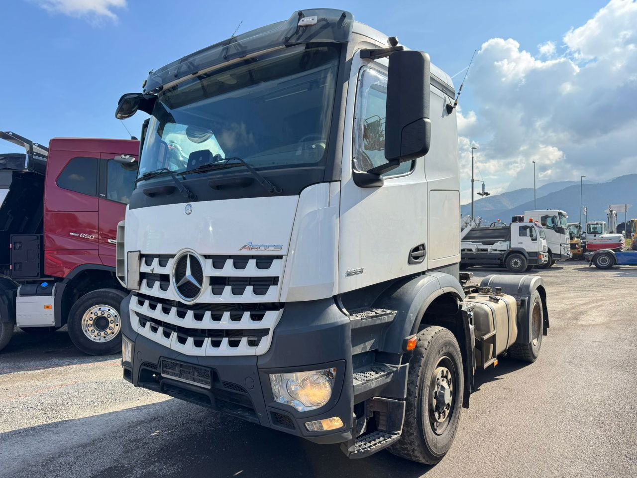 Mercedes-Benz Arocs 1851 LS HAD 4X4 - Euro 6 - retarder - tipper hydraulics - Tegljač: slika 1 Mercedes-Benz Arocs 1851 LS HAD 4X4 - Euro 6 - retarder - tipper hydraulics - Tegljač: slika 1
