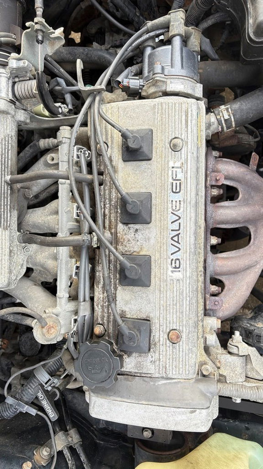 Lizing Toyota Carina 1.6 - Petrol - 5 Doors Toyota Carina 1.6 - Petrol - 5 Doors: slika 7 Lizing Toyota Carina 1.6 - Petrol - 5 Doors Toyota Carina 1.6 - Petrol - 5 Doors: slika 7