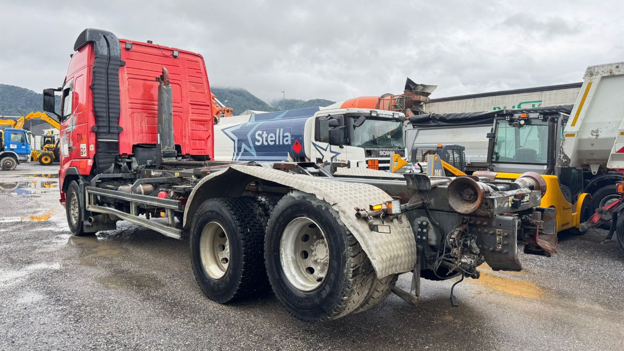 Volvo FH 12 460 6x2 Meiller abroll tipper - motor brake - lifting axle - Kamion za prevoz kontejnera/ Kamion sa promenjivim sandukom: slika 4 Volvo FH 12 460 6x2 Meiller abroll tipper - motor brake - lifting axle - Kamion za prevoz kontejnera/ Kamion sa promenjivim sandukom: slika 4