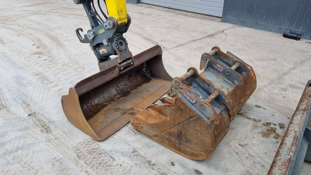 WACKER NEUSON ET90 - Powertilt - 3X Buckets - 2018 Year - Camera - Mini bager: slika 3 WACKER NEUSON ET90 - Powertilt - 3X Buckets - 2018 Year - Camera - Mini bager: slika 3