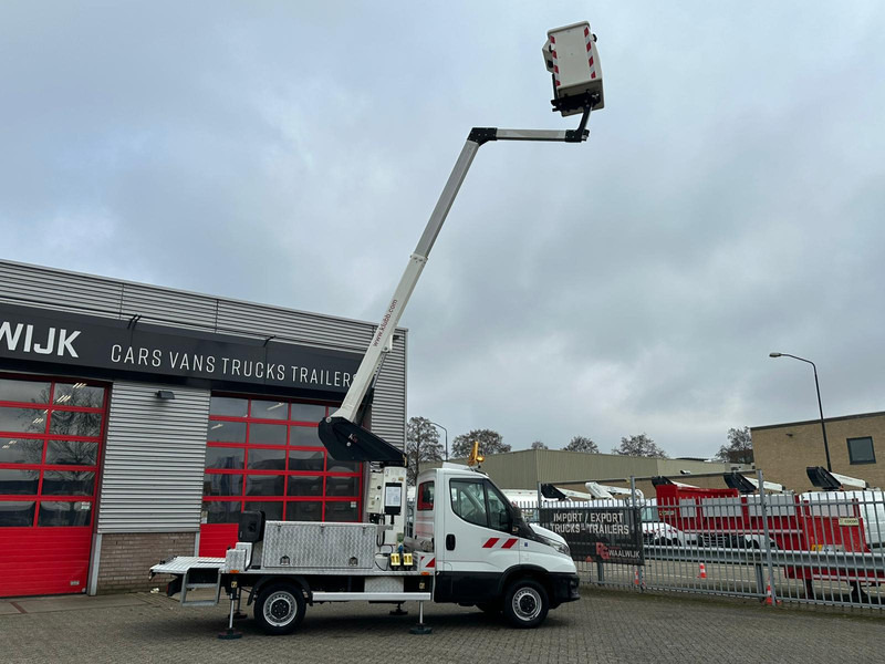 Iveco Daily 35S14 APK 29-08-2026, 4x gestempeld Km 64.779 - Dostavno vozilo: slika 2 Iveco Daily 35S14 APK 29-08-2026, 4x gestempeld Km 64.779 - Dostavno vozilo: slika 2