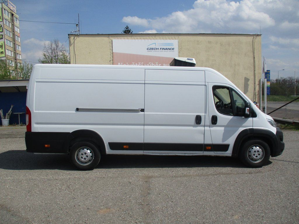 Citroën Jumper 2,2 HDi , L4H2 - Dostavno vozilo hladnjača: slika 4 Citroën Jumper 2,2 HDi , L4H2 - Dostavno vozilo hladnjača: slika 4