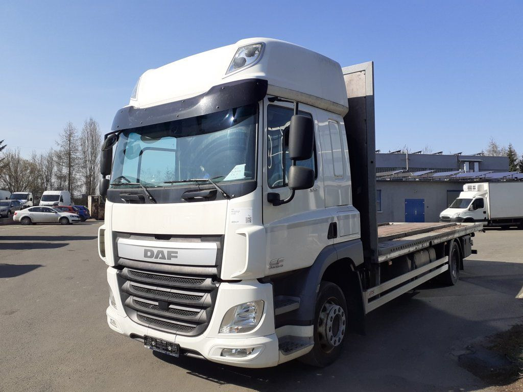 DAF CF320 EURO 6 - Kamion sa tovarnim sandukom: slika 2 DAF CF320 EURO 6 - Kamion sa tovarnim sandukom: slika 2