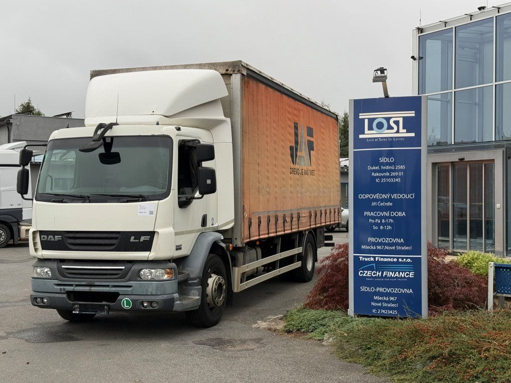 DAF LF55.250 EURO 4 - Kamion sa ceradom: slika 1 DAF LF55.250 EURO 4 - Kamion sa ceradom: slika 1