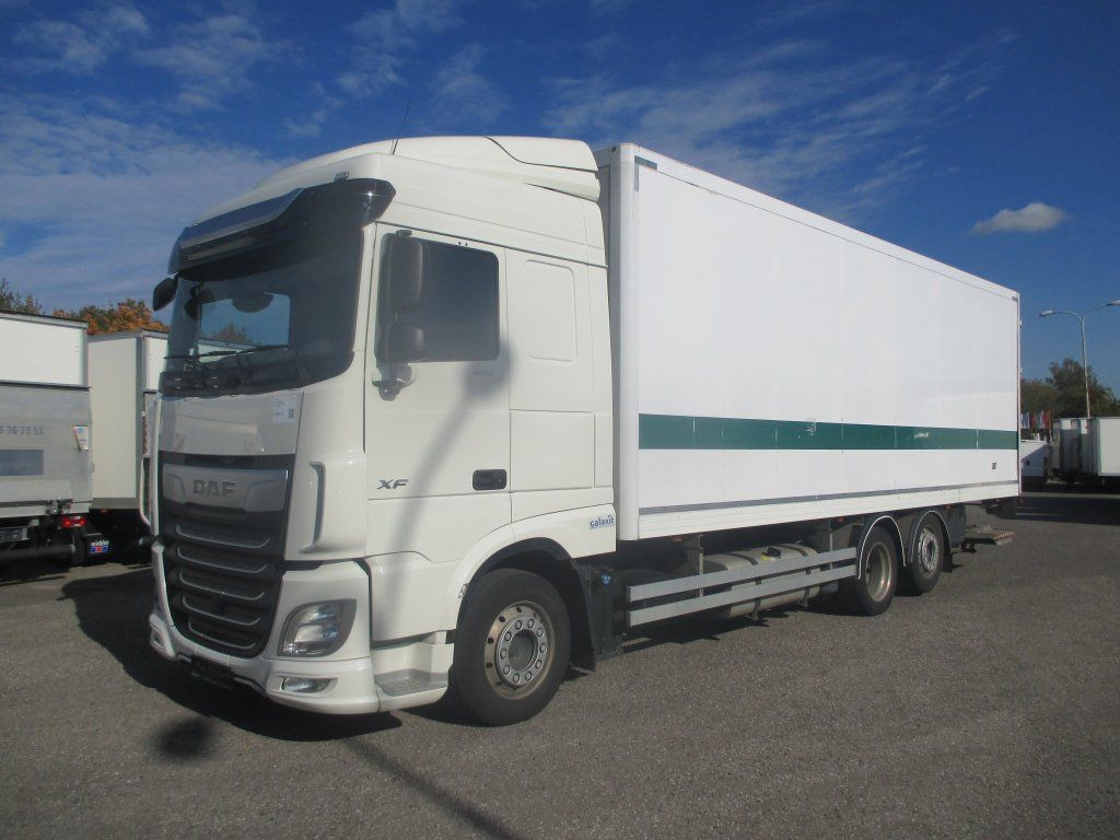 DAF XF 480, 6x2, - Kamion sa zatvorenim sandukom: slika 1 DAF XF 480, 6x2, - Kamion sa zatvorenim sandukom: slika 1