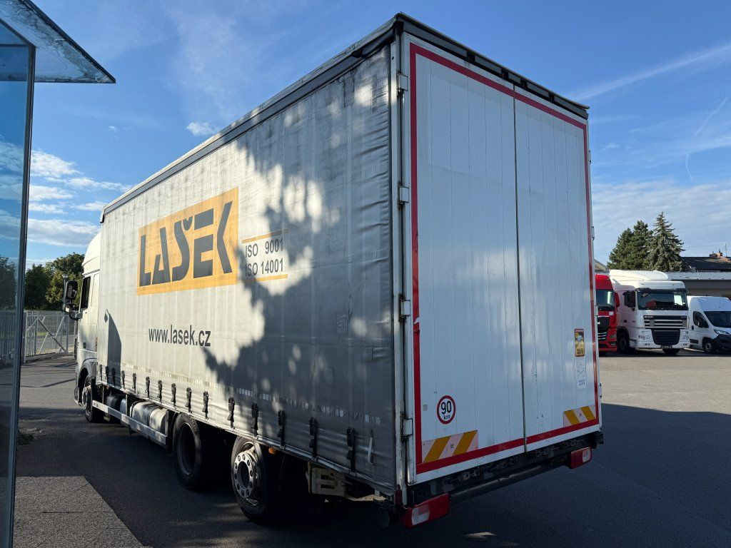 DAF XF440 EURO 6 6x2 - Kamion sa ceradom: slika 5 DAF XF440 EURO 6 6x2 - Kamion sa ceradom: slika 5