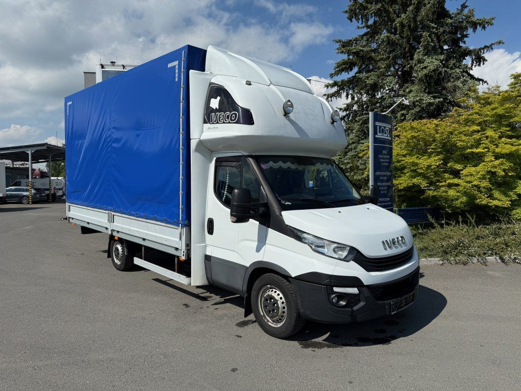 Iveco 35S18 Daily - Dostavno vozilo sa ceradom: slika 2 Iveco 35S18 Daily - Dostavno vozilo sa ceradom: slika 2