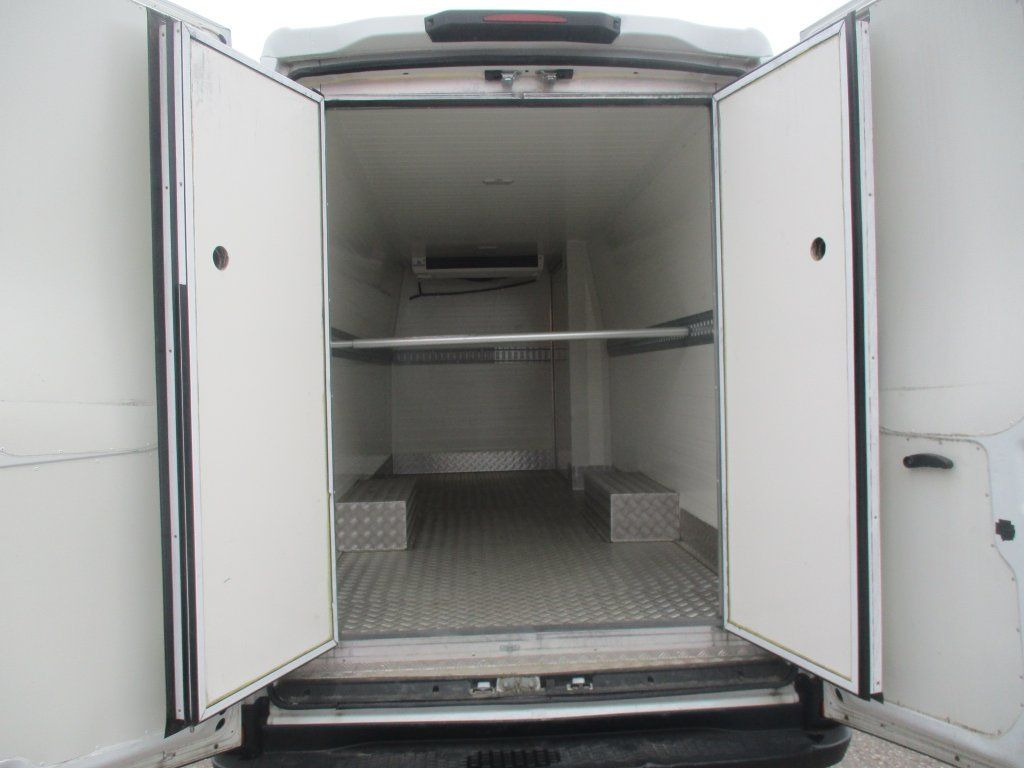 Iveco Daily 35C16 - Dostavno vozilo hladnjača: slika 5 Iveco Daily 35C16 - Dostavno vozilo hladnjača: slika 5