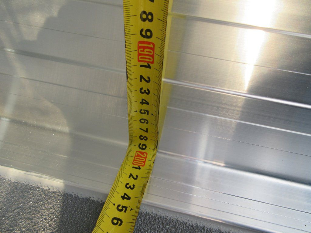 Dostavno vozilo sa zatvorenim sandukom Iveco Daily 35C16 Iveco Daily 35C16: slika 11 Dostavno vozilo sa zatvorenim sandukom Iveco Daily 35C16 Iveco Daily 35C16: slika 11