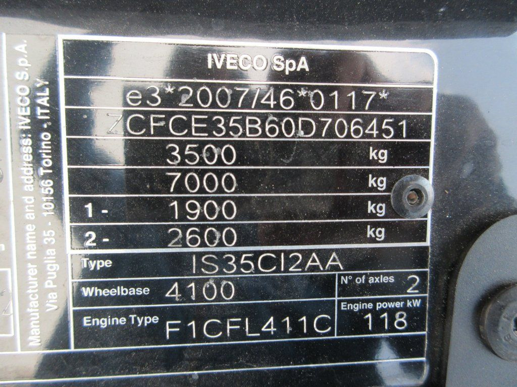 Dostavno vozilo sa zatvorenim sandukom Iveco Daily 35C16 Iveco Daily 35C16: slika 15 Dostavno vozilo sa zatvorenim sandukom Iveco Daily 35C16 Iveco Daily 35C16: slika 15