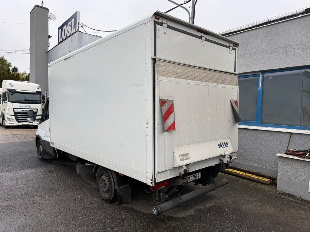 Iveco Daily 35S16 mit LBW ENGINE DEFECT - Dostavno vozilo sa zatvorenim sandukom: slika 4 Iveco Daily 35S16 mit LBW ENGINE DEFECT - Dostavno vozilo sa zatvorenim sandukom: slika 4