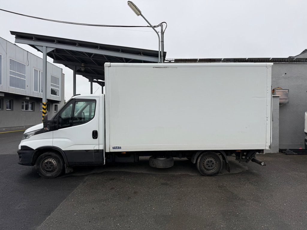 Iveco Daily 35S16 mit LBW ENGINE DEFECT - Dostavno vozilo sa zatvorenim sandukom: slika 5 Iveco Daily 35S16 mit LBW ENGINE DEFECT - Dostavno vozilo sa zatvorenim sandukom: slika 5