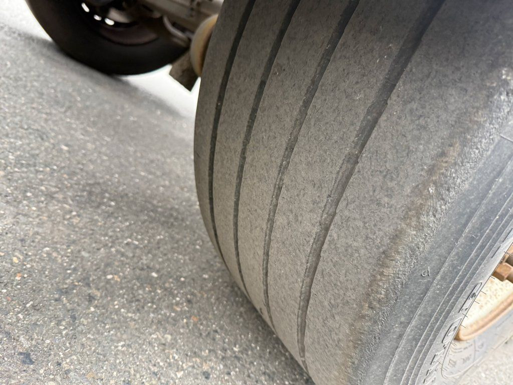 Poluprikolica za prevoz kontejnera/ Poluprikolica sa promenjivim sandukom Krone SD Boxliner: slika 12